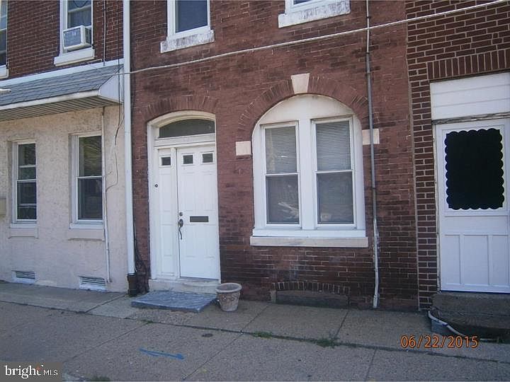 1st image of 4251 Richmond St