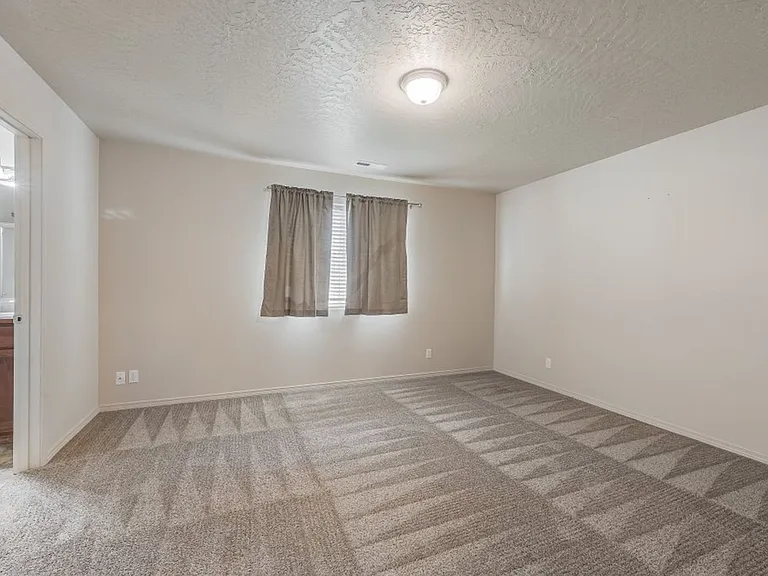 2664 N Revette St — Photo 11
