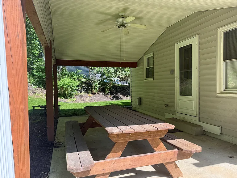 1670 Bennetts Run Rd — Photo 5