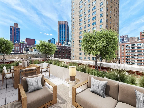 150 East 37th Street 12C image 1 of 5