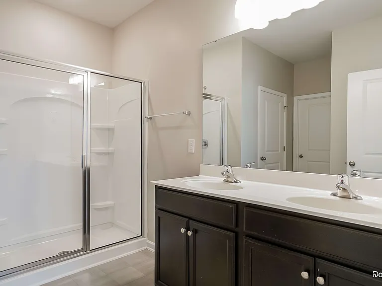 628 Birchhead Dr — Photo 10