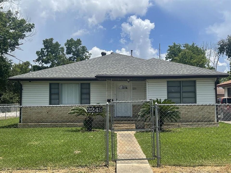 1st image of 2248 7th Ave