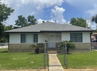 2248 7th Ave, Port Arthur, TX 77642