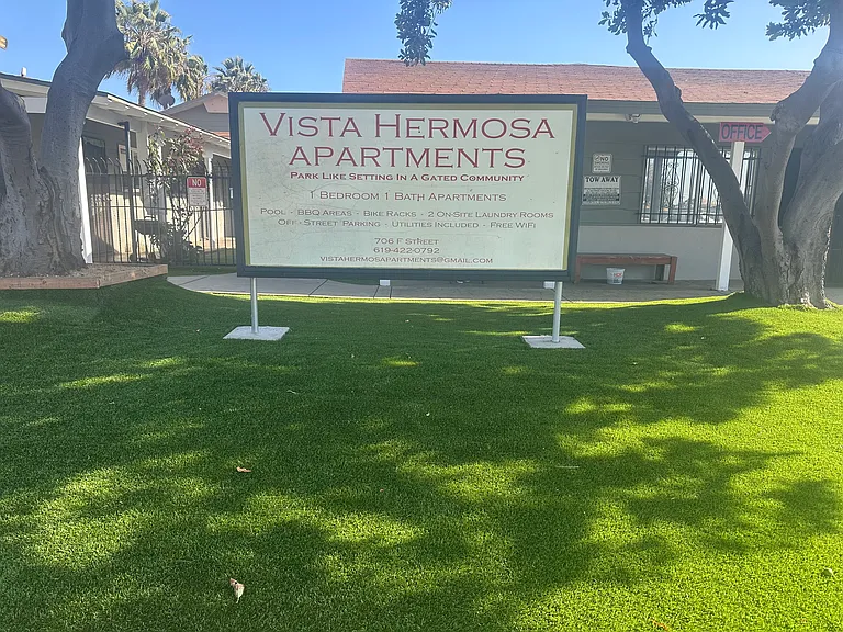 Vista Hermosa Apartments — Photo 3