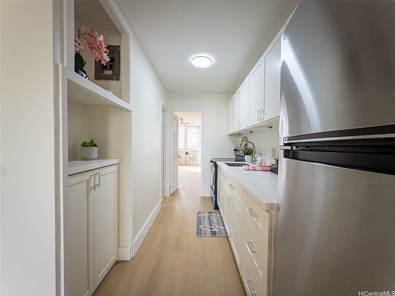 4th image of 425 Ena Rd APT 607C