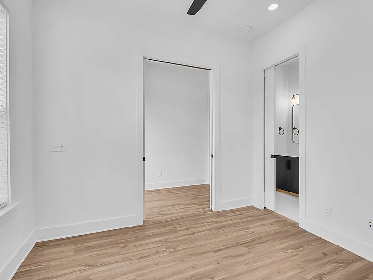 3803 Dr Walter S Davis Blvd — Photo 10