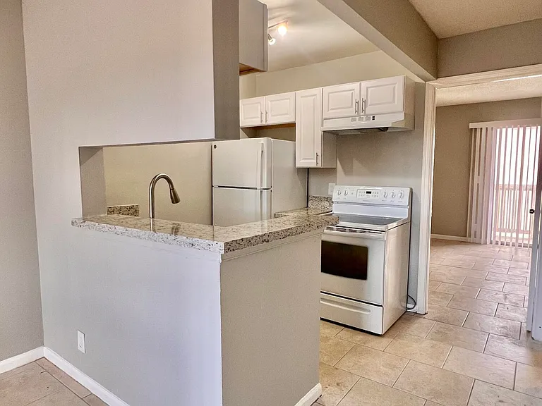 1500 N Congress Ave #1500A202 — Photo 19