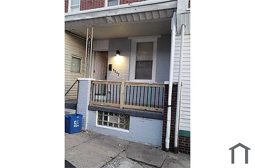 5317 Hedge St Photo 1
