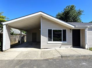 906 Pioneer St, Ridgefield, WA 98642