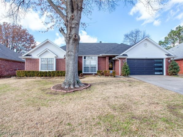 5204 Rosewood Cir, Fort Smith, AR 72903