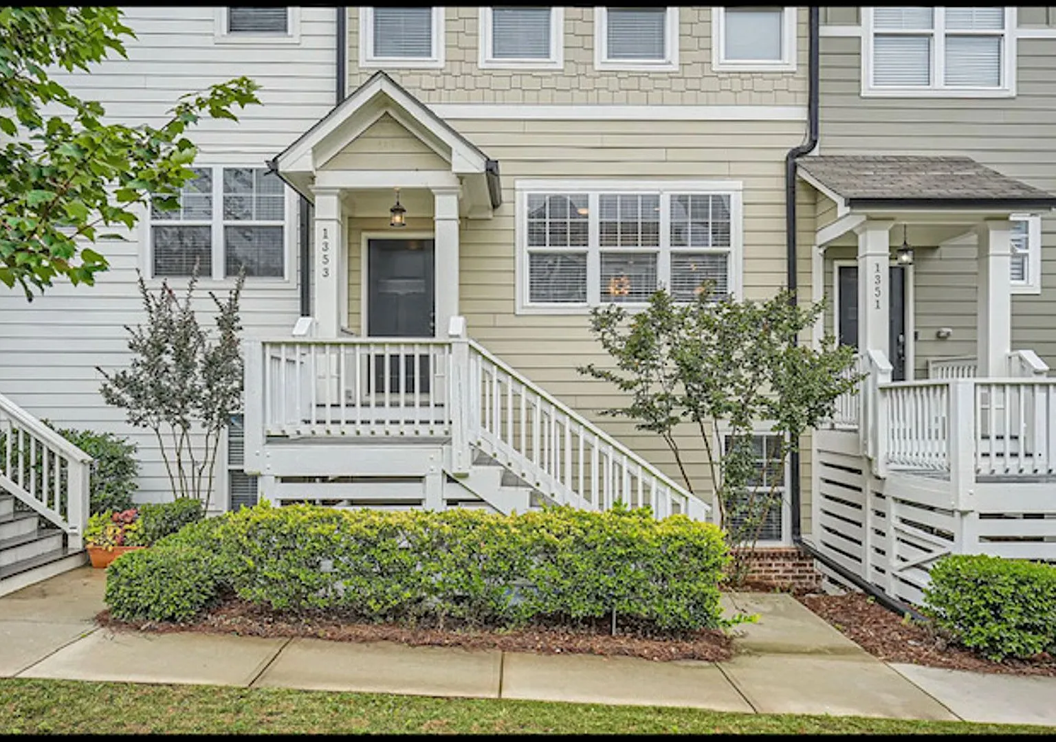 All The Exceptional Comforts of Home — Photo 2