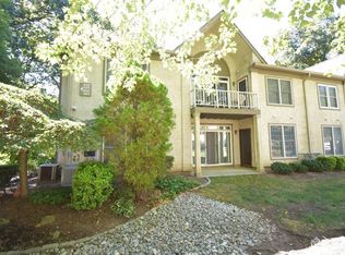 601 Commons At Kingswood Dr #1, East Brunswick, NJ 08816
