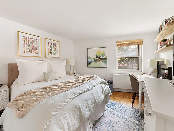 4th image of 350 W 14th St APT 2D