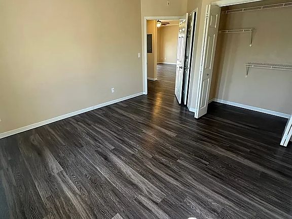 4th image of 3834 W 4th St Unit 8
