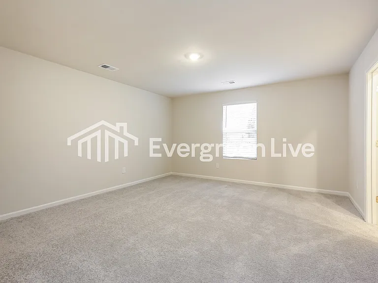 209 Meadow Gate Ct — Photo 7