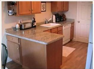 65 Elm St, San Carlos, CA 94070