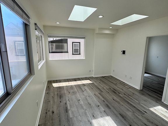 4th image of 3807 Mission Blvd
