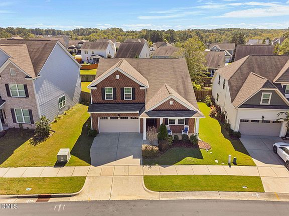 4th image of 304 Wellwater Ave