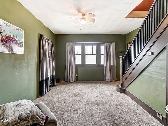 5th image of 601 Blaine St
