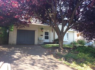 807 W Barrett St, Seattle, WA 98119