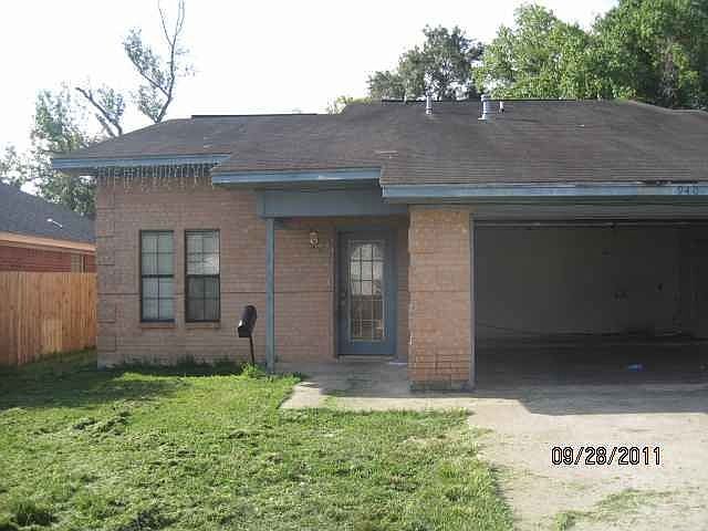 1st image of 940 Grant St