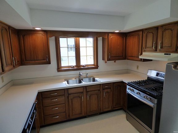 5th image of 25520 Fawn Ridge Ct