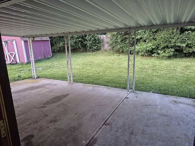 7670 Stancrest Dr — Photo 12