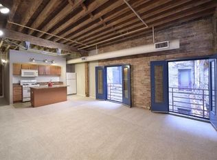1400 N Wells St, Cicero, IL 60610