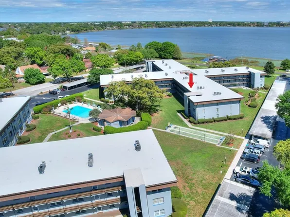 333 Lake Howard Dr NW APT 203C, Winter Haven, FL 33880