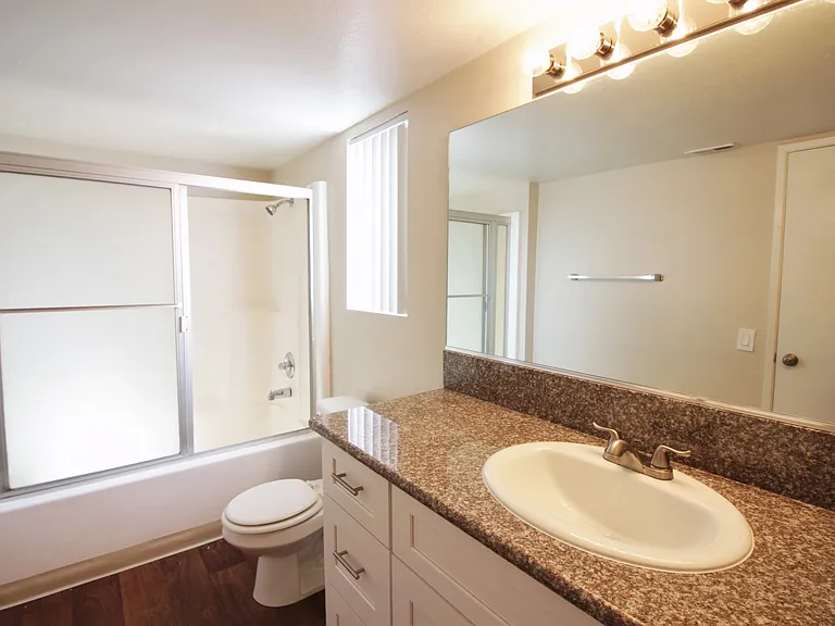 Ironwood Apartments — Photo 73