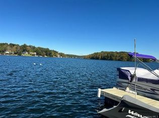 757 S Lake Blvd, Mahopac, NY 10541