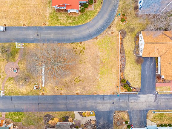 3rd image of 4177 Cottage Path Lot 11