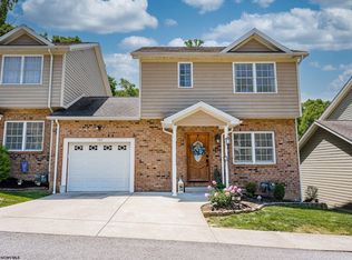 322 Villa View Dr, Morgantown, WV 26505