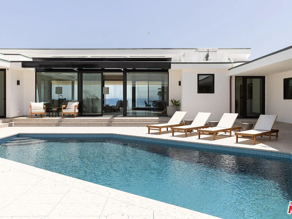 31388 Broad Beach Rd