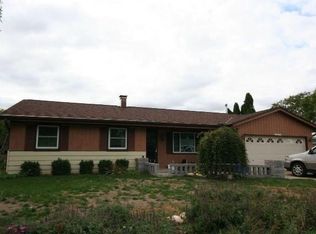 W245N6539 Grogan Dr, Sussex, WI 53089