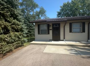 832 Parkview Dr, Milton, WI 53563
