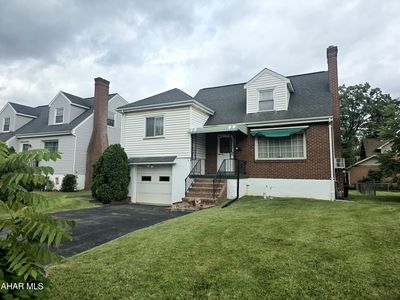 405 Broad St, Hollidaysburg, PA, 16648
