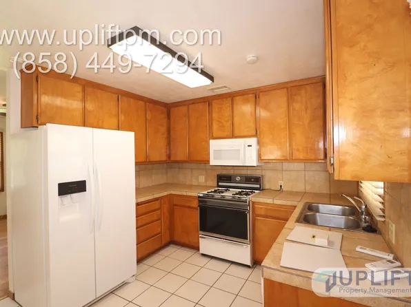 1441 Cedar St, Ramona, CA 92065