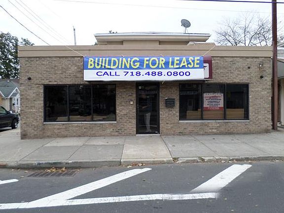 2nd image of 460 Midland Ave