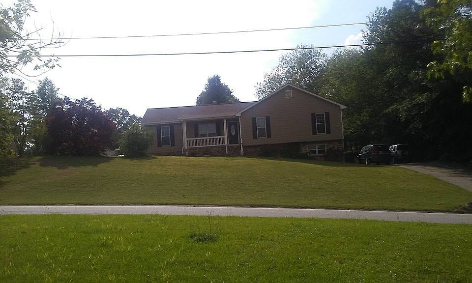 1st image of 218 S Sequoya Dr