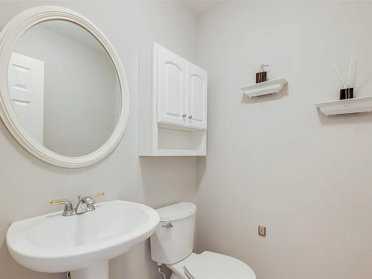 12414 N Shadow Cove Ln — Photo 22
