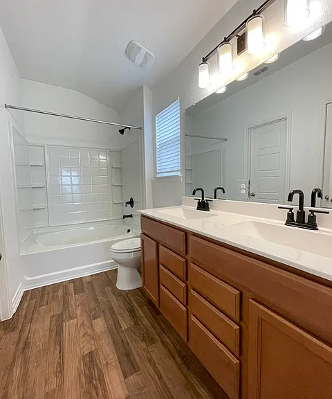 1949 Brook Bnd — Photo 12