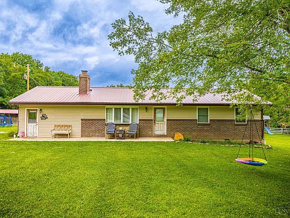 3rd image of 3971 Unity Rd