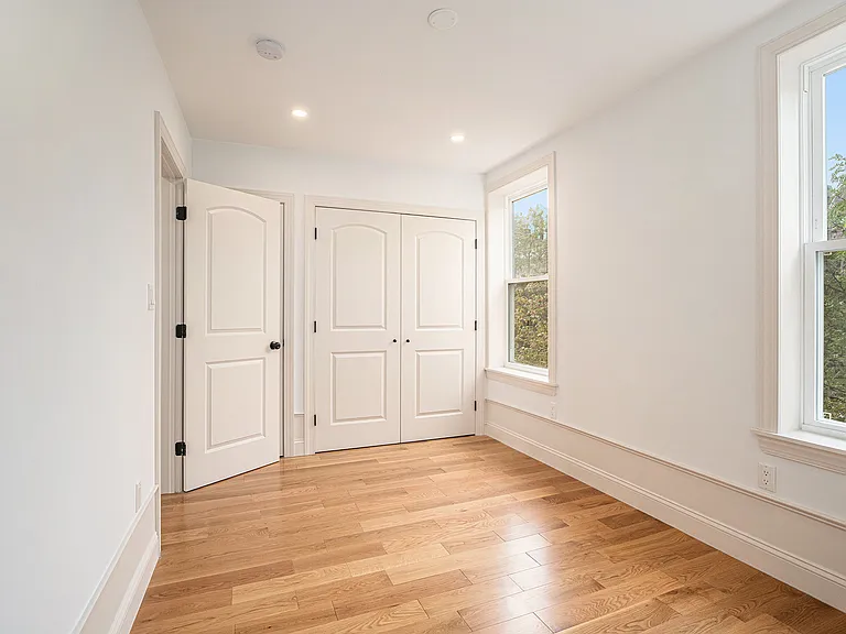 2045 Christian St #3 — Photo 5