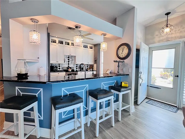 3250 W Crown Pointe Blvd #101 — Photo 7