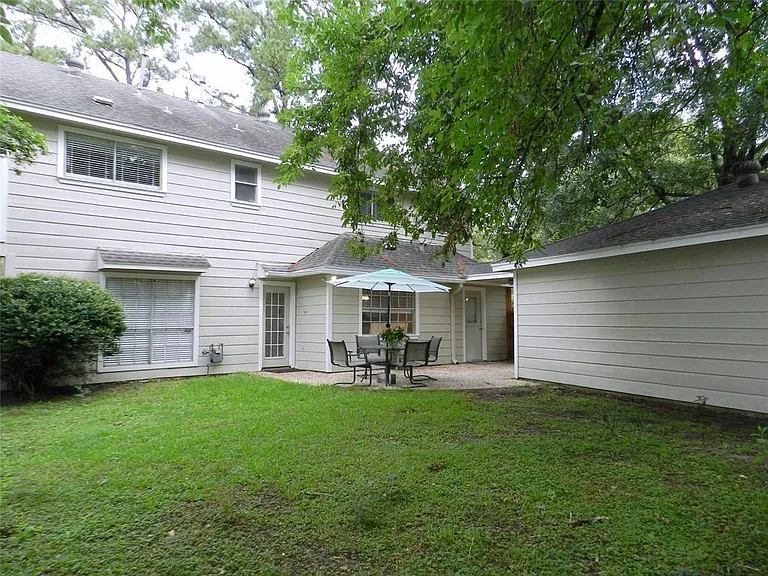 9403 Oxted Ln — Photo 29
