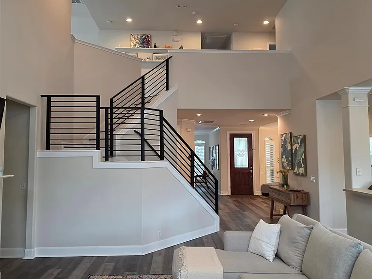 8208 Endeavor Cir — Photo 34