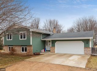 9820 Lily Pond Ln, Hamel, MN 55340
