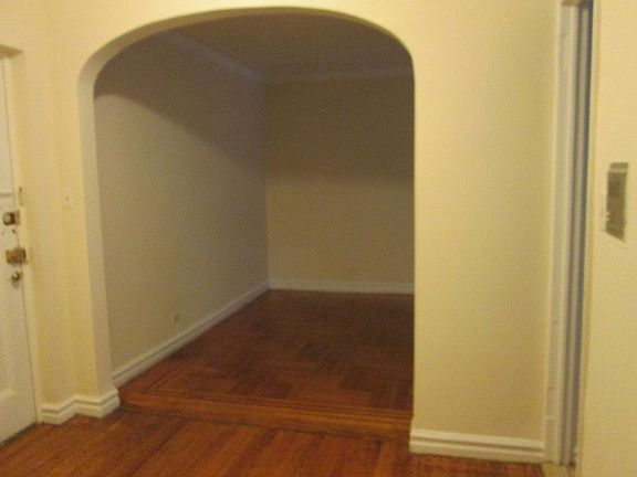 3rd image of 4135 45th St #3L