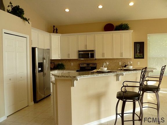 4th image of 18 Cortes Ct